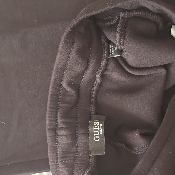 Guess Wide Leg Pants - Picture 4 of 4